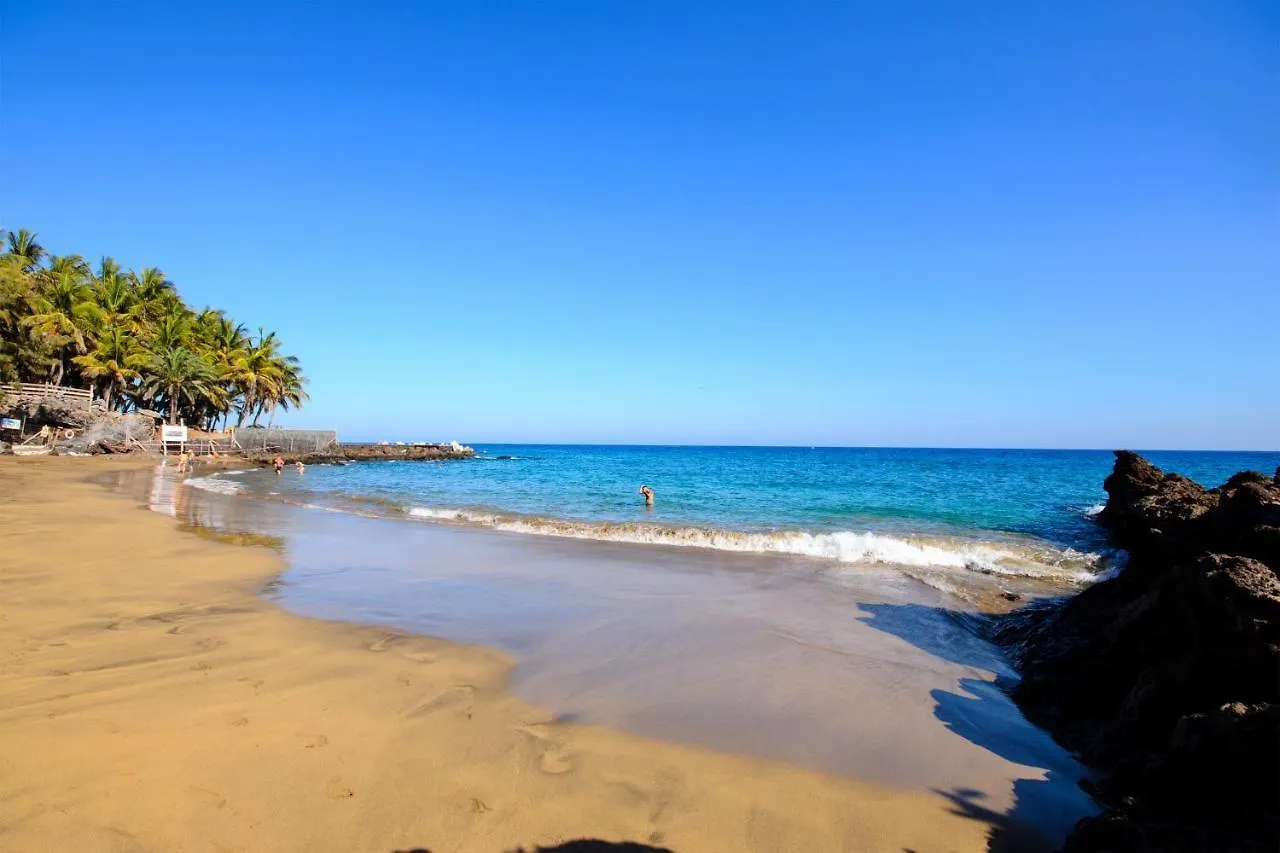 Orange Volcano Apartment, Free Access To The Fariones Sports Center Puerto del Carmen  Spain
